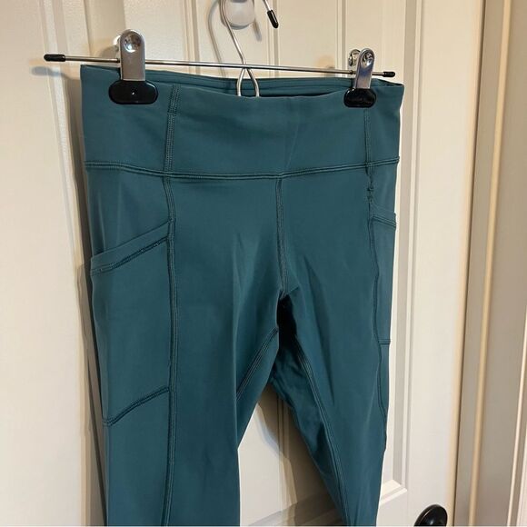 Lululemon Tight Stuff Tight II 25"
Deep Cove - Picture 9 of 14